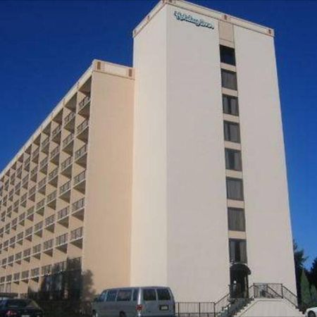 Garden Plaza Hotel 萨德尔布鲁克 外观 照片