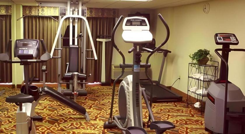 Garden Plaza Hotel 萨德尔布鲁克 外观 照片