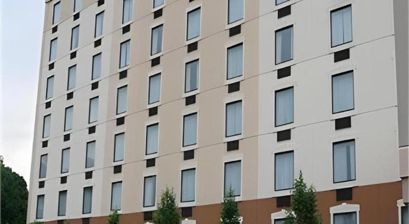 Garden Plaza Hotel 萨德尔布鲁克 外观 照片