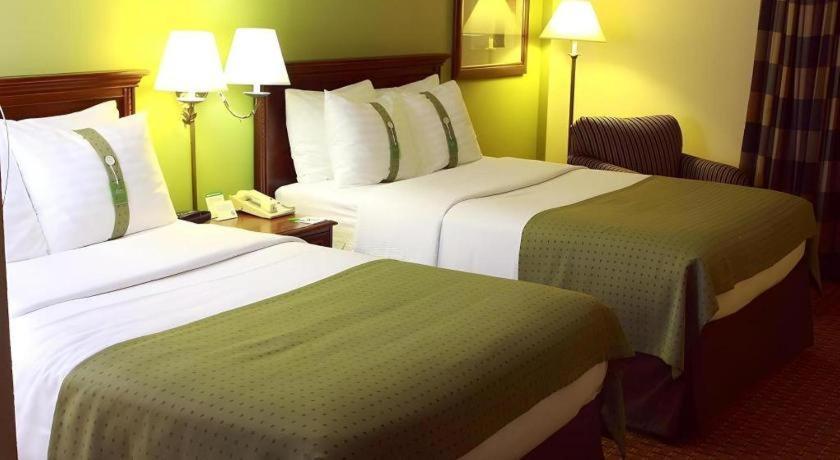 Garden Plaza Hotel 萨德尔布鲁克 外观 照片