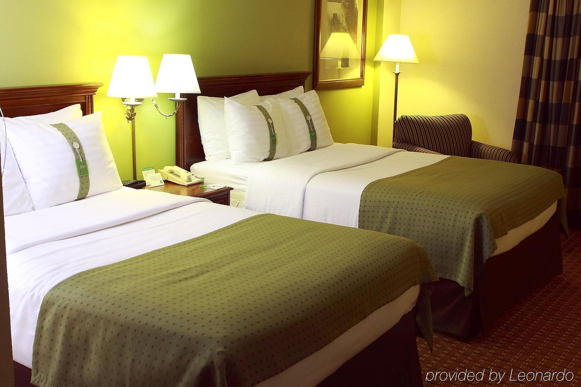 Garden Plaza Hotel 萨德尔布鲁克 客房 照片